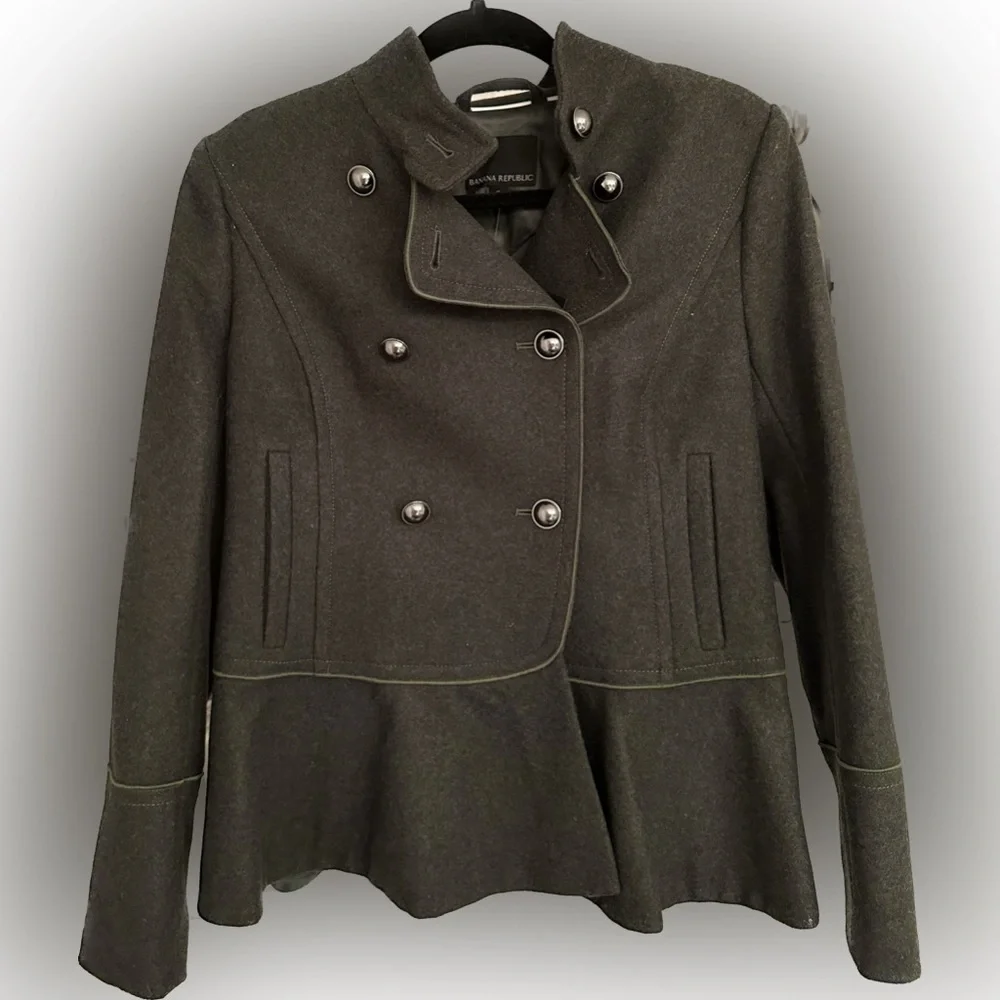 Banana Republic Vintage Green Coat - Picture 1 of 5